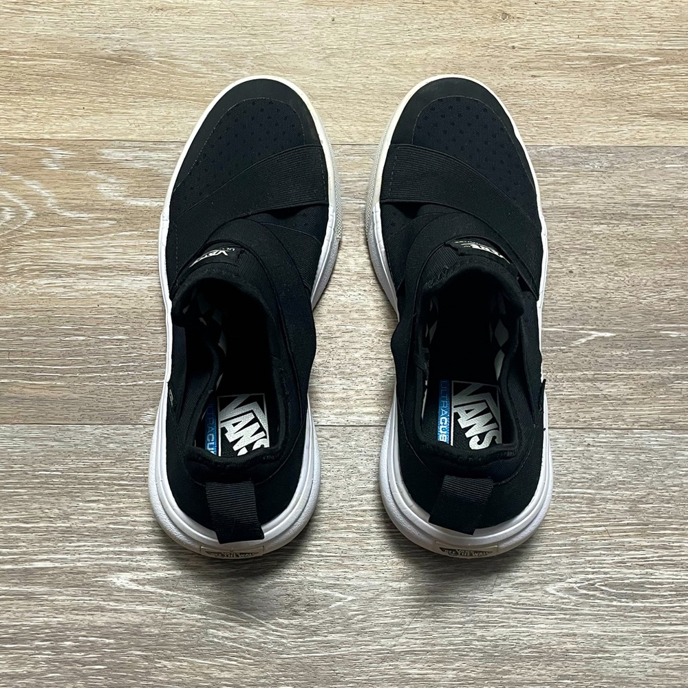 Vans Ultracush Sneakers Black Vans Ultrarange sneakers Women’s 8 Men’s 6.5